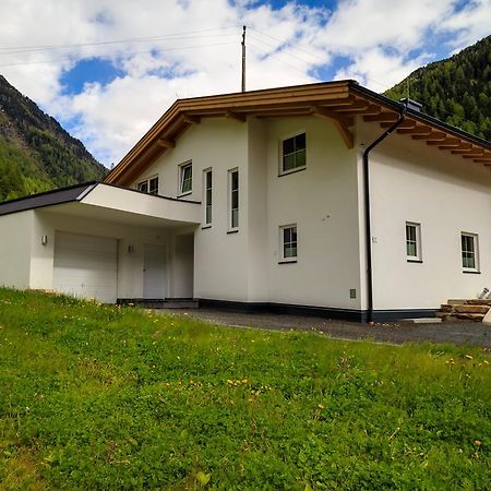 Apart Florian Sölden Buitenkant foto